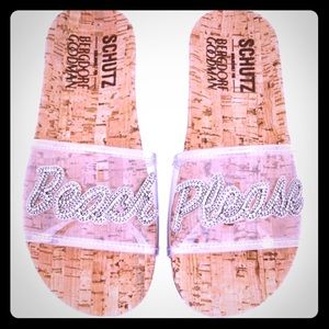 Schultz New in Box slides they are a 7, but run large so I'm listing as 7.5